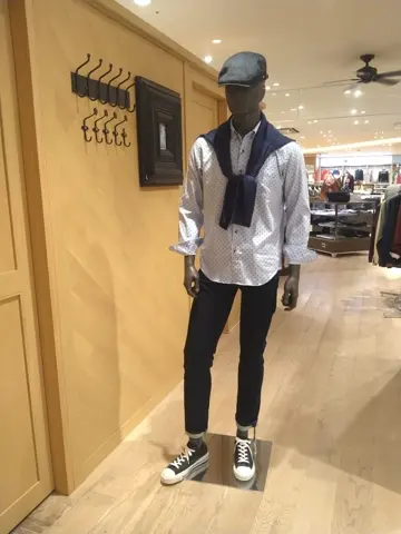 JOSEPH ABBOUD 重留 コーディネート画像