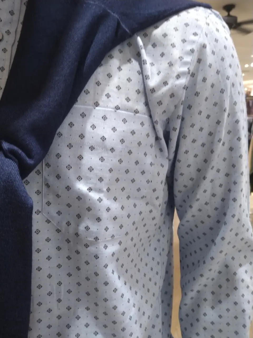 JOSEPH ABBOUD 重留 コーディネート画像