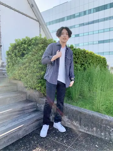 JOSEPH ABBOUD 板屋 コーディネート画像