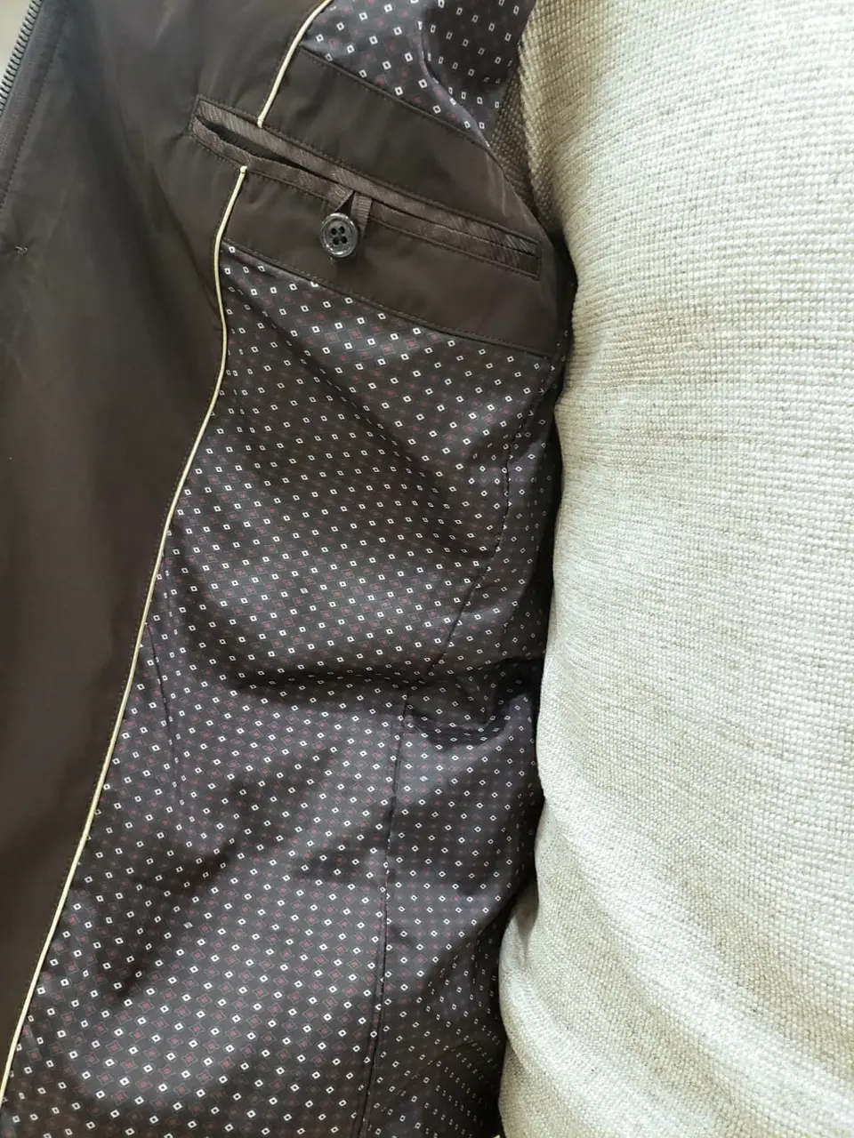 JOSEPH ABBOUD 中西 コーディネート画像