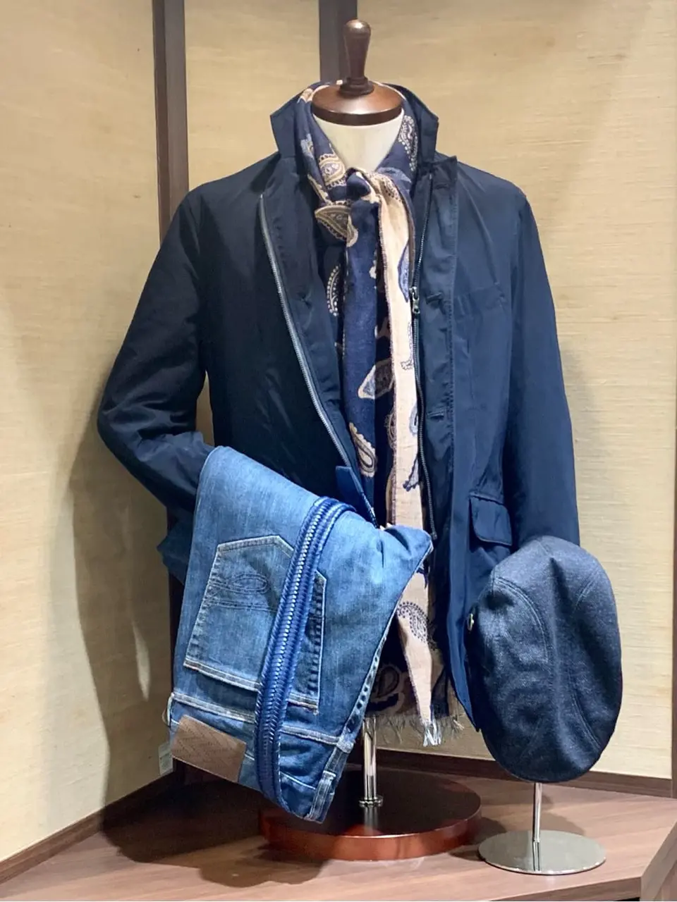  秦 コーディネート画像