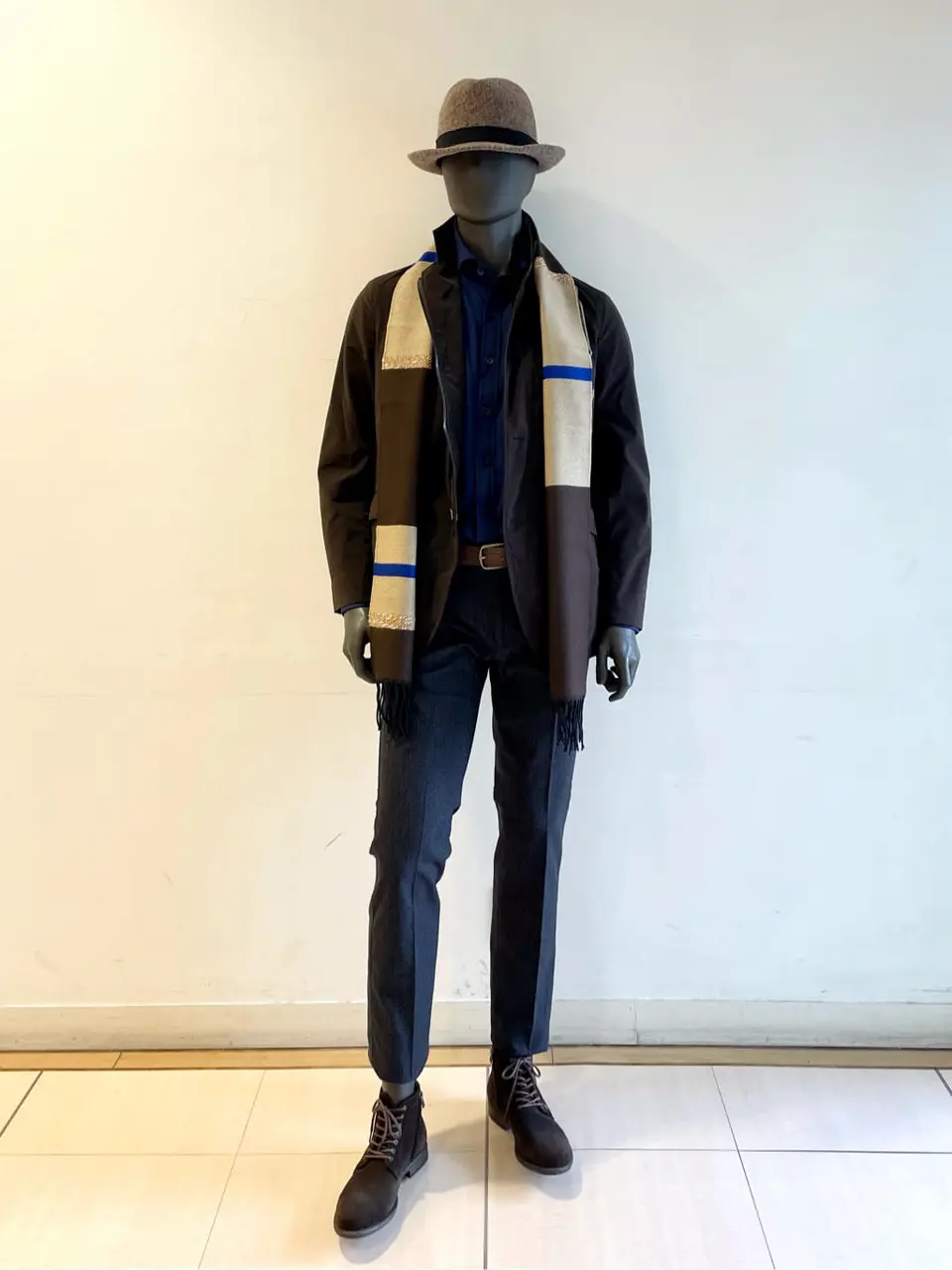 JOSEPH ABBOUD 金本 コーディネート画像