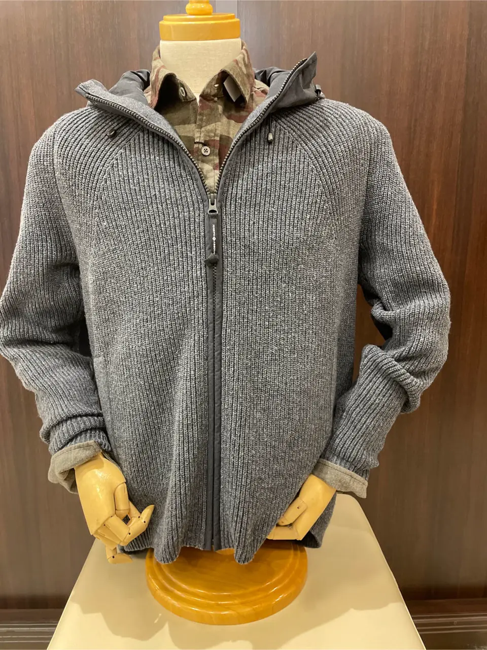 JOSEPH ABBOUD 松山 コーディネート画像