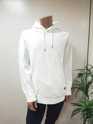 JOSEPH ABBOUD 斉藤 コーディネート画像