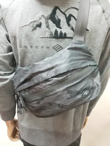 JOSEPH ABBOUD 斉藤 コーディネート画像