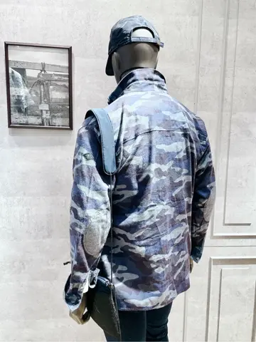 JOSEPH ABBOUD 二澤 コーディネート画像