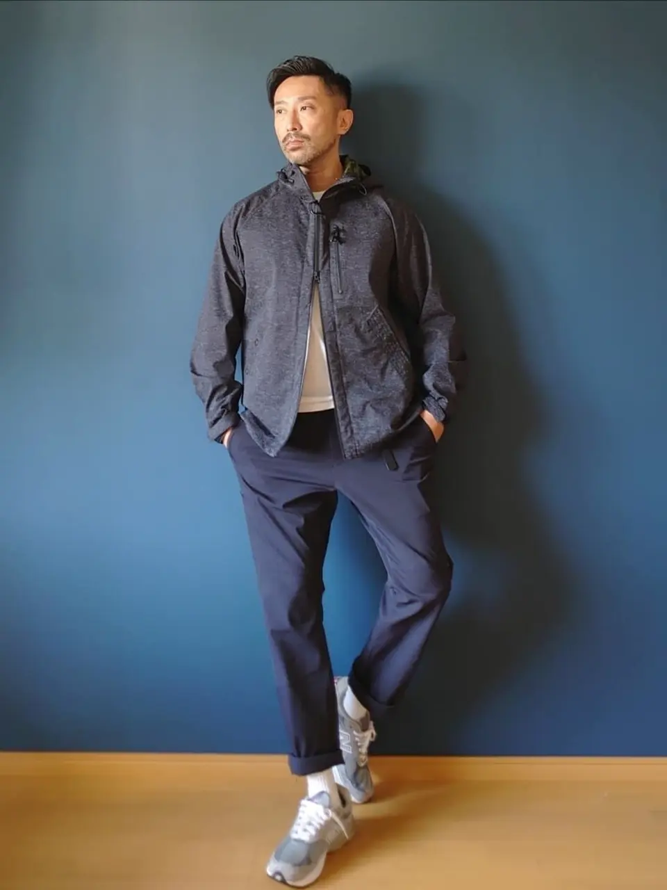 JOSEPH ABBOUD 安東 コーディネート画像