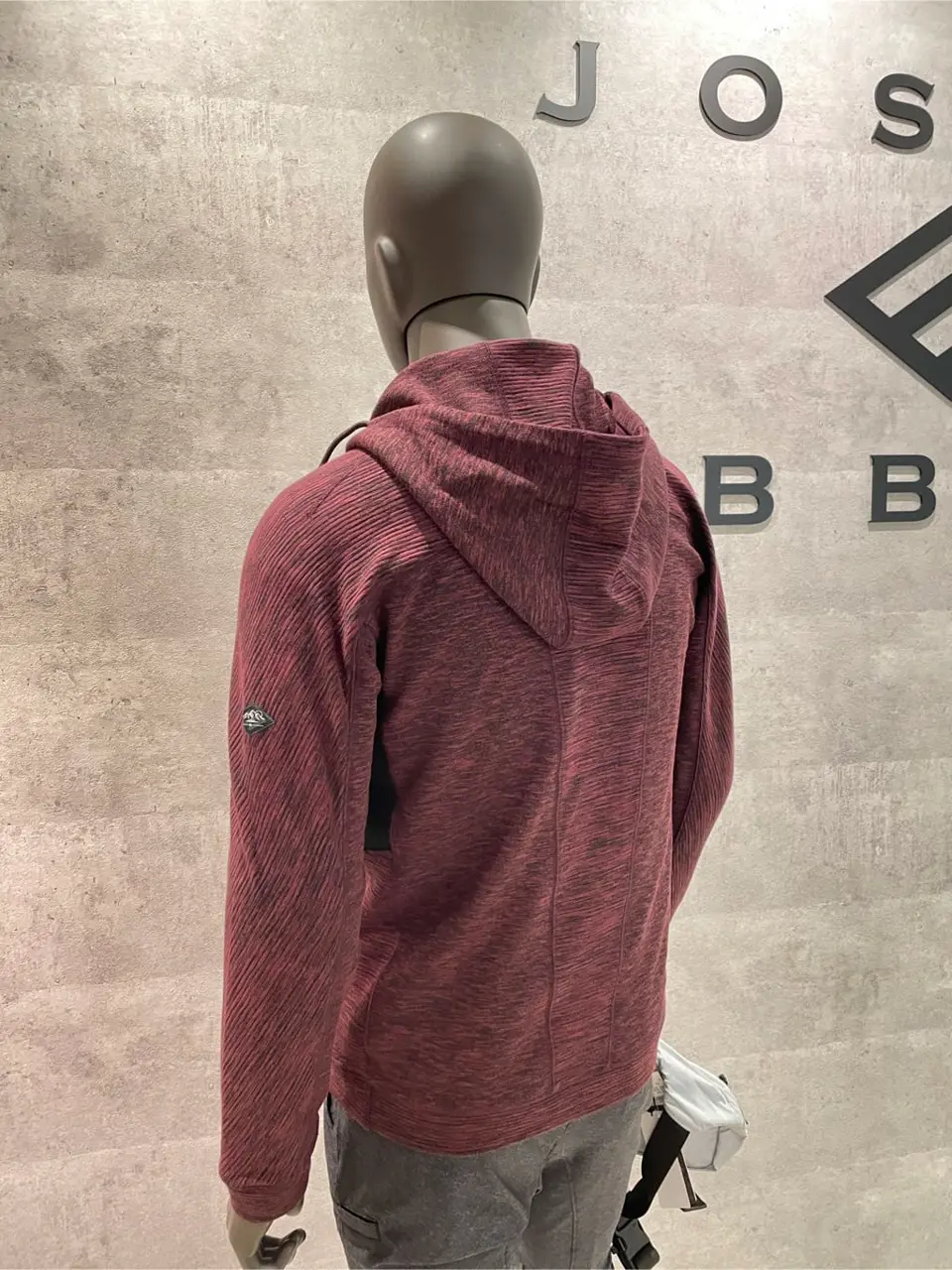 JOSEPH ABBOUD 東　 コーディネート画像