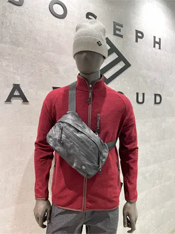 JOSEPH ABBOUD 東　 コーディネート画像