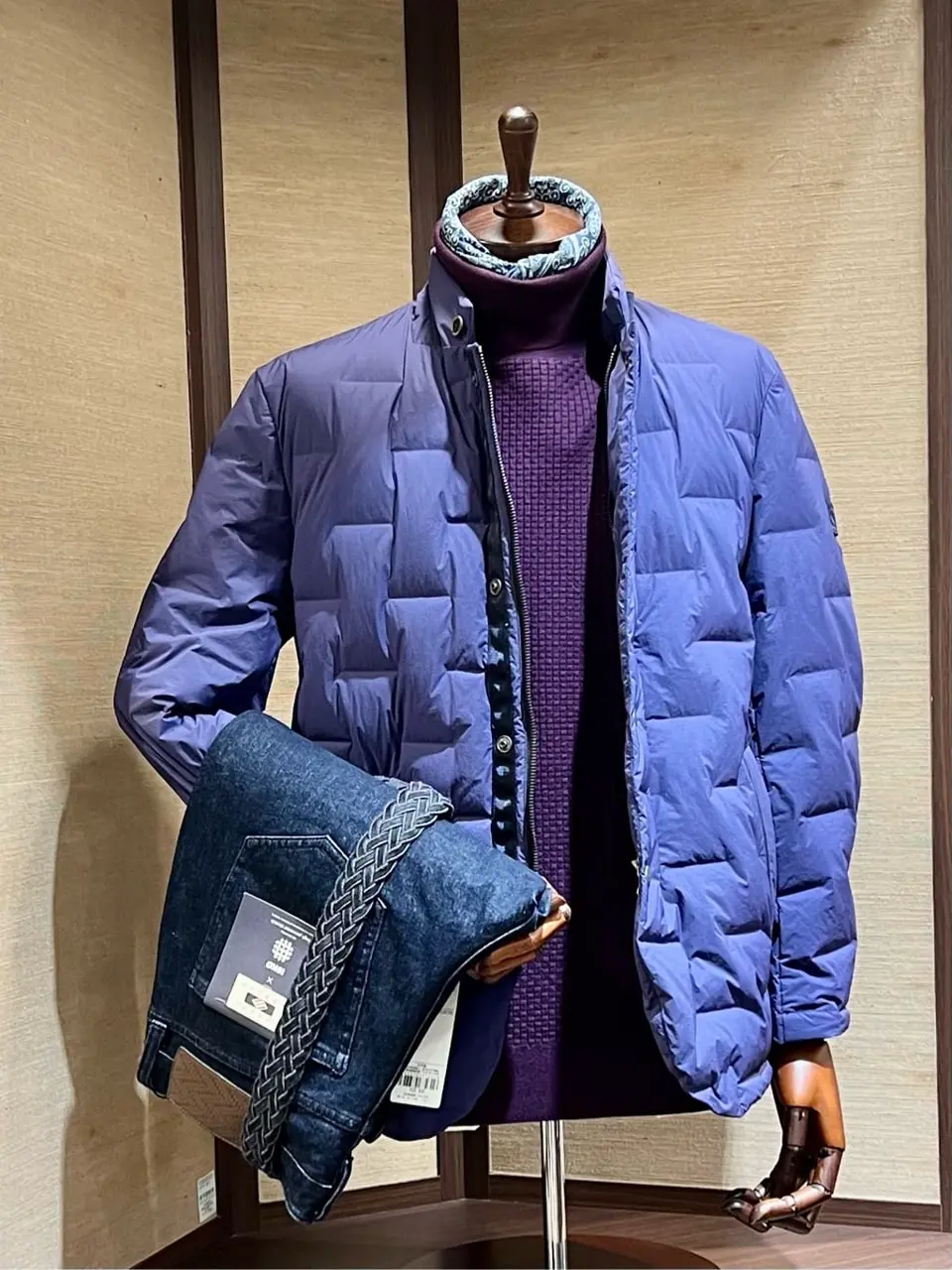  秦 コーディネート画像