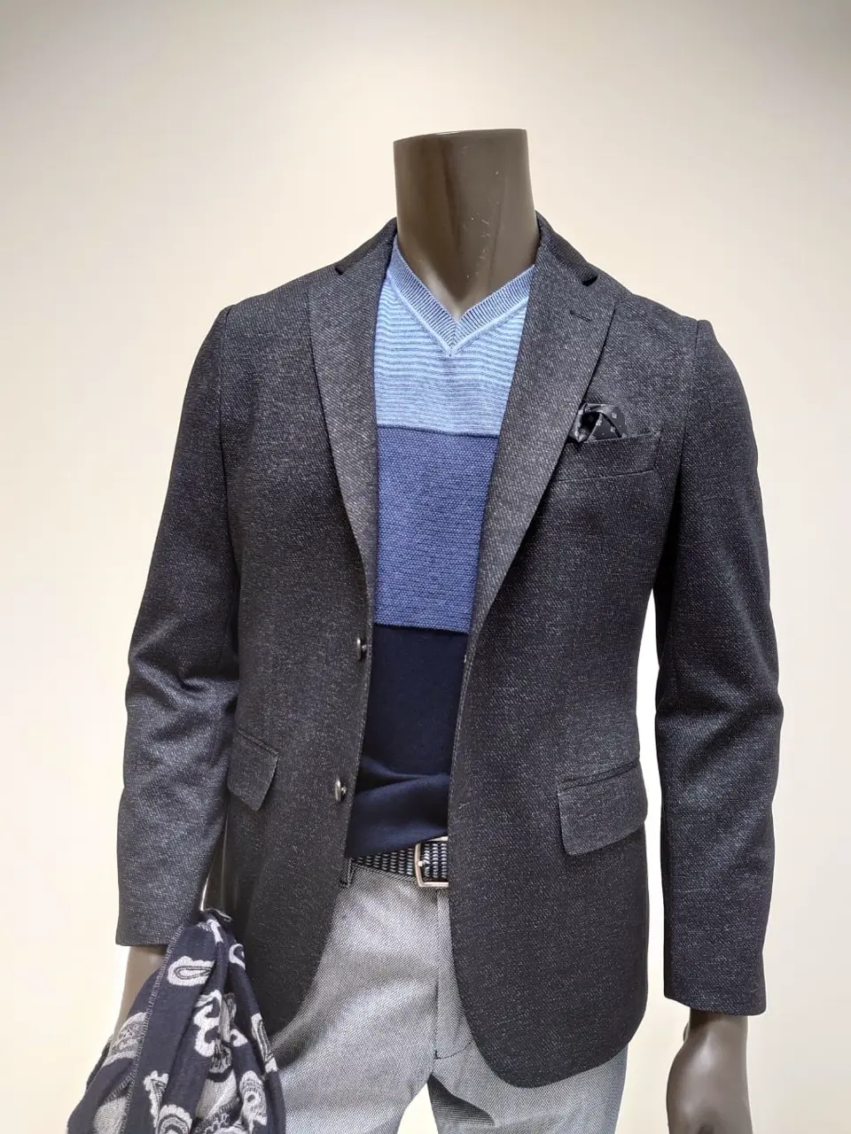 JOSEPH ABBOUD 石川 コーディネート画像