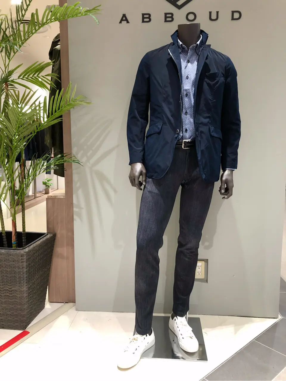 JOSEPH ABBOUD 川田 コーディネート画像