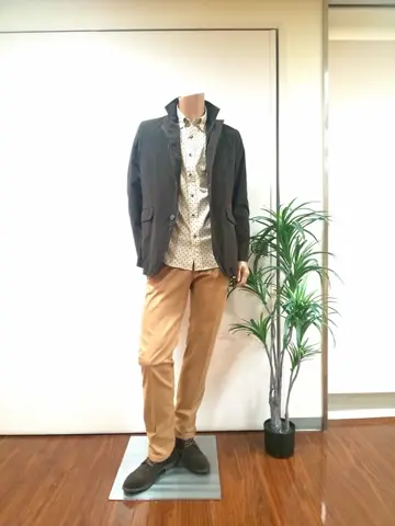 JOSEPH ABBOUD 斉藤 コーディネート画像