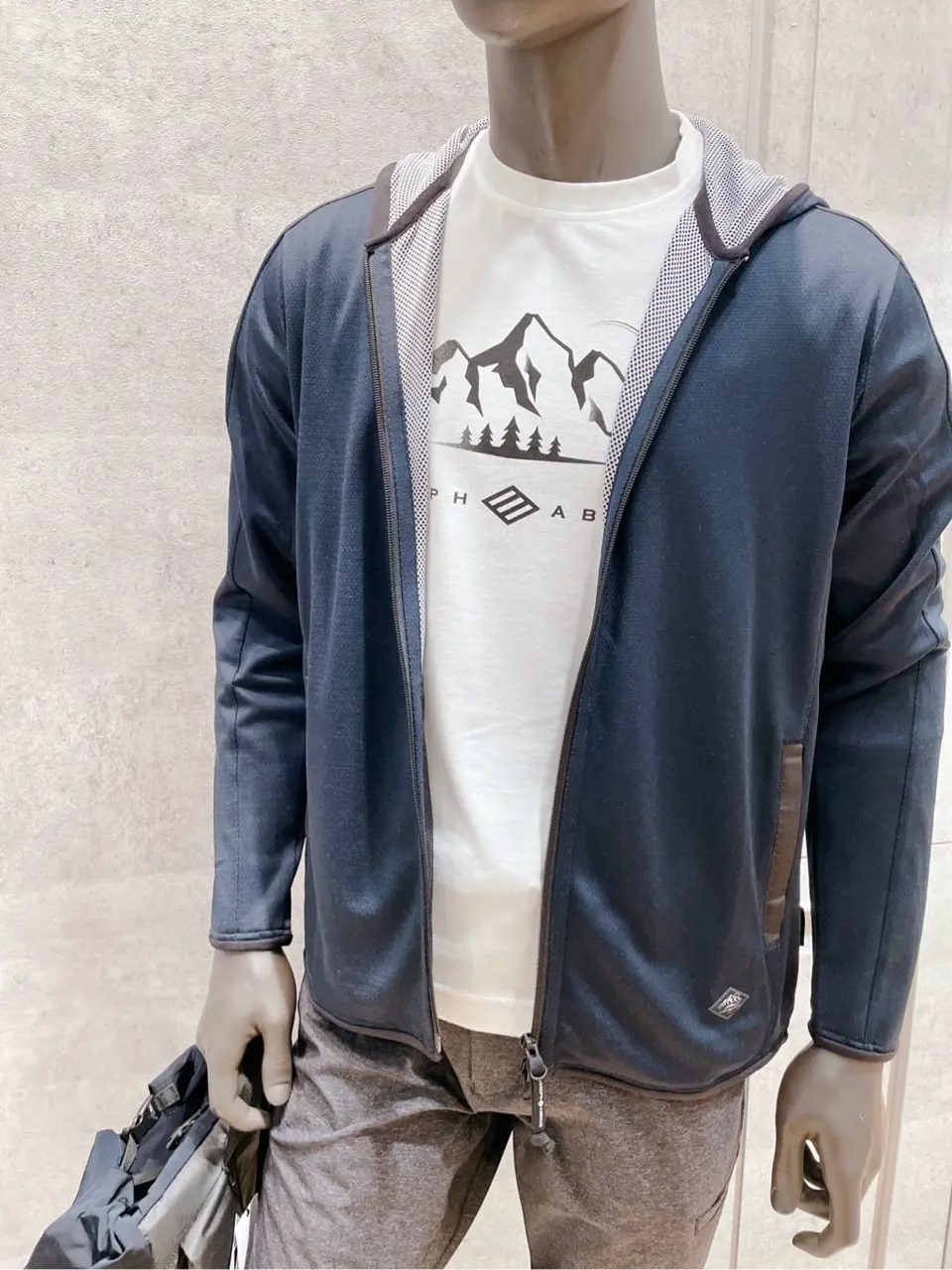 JOSEPH ABBOUD 大久 コーディネート画像