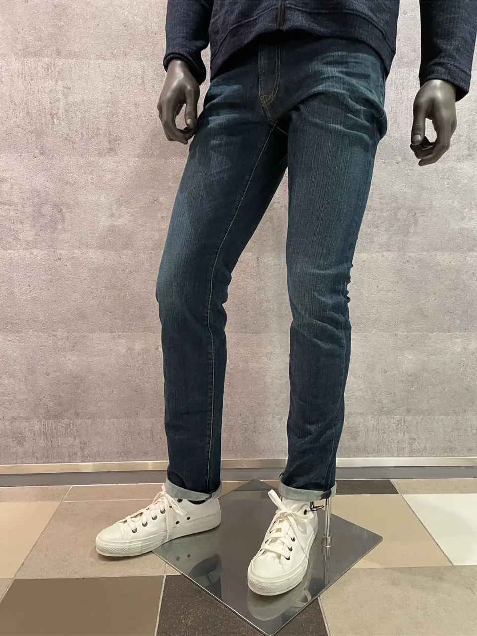 JOSEPH ABBOUD 東　 コーディネート画像