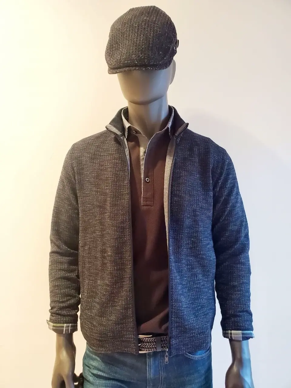 JOSEPH ABBOUD 亀井 コーディネート画像