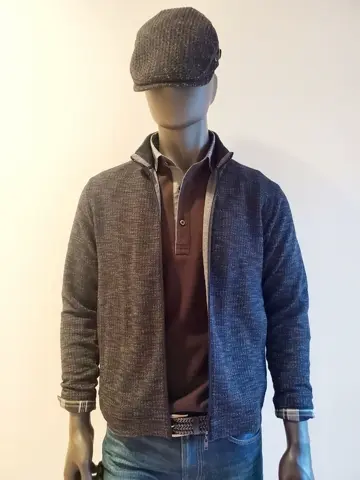 JOSEPH ABBOUD 亀井 コーディネート画像