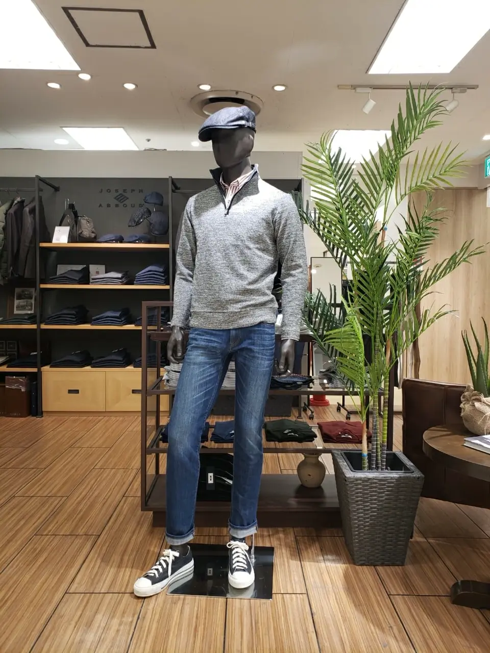  中西 コーディネート画像