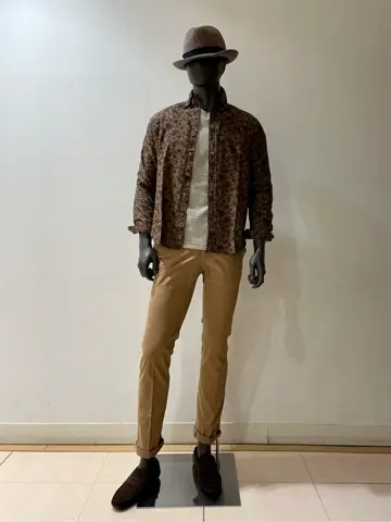 JOSEPH ABBOUD 金本 コーディネート画像