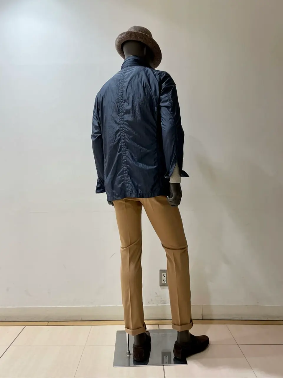 JOSEPH ABBOUD 金本 コーディネート画像