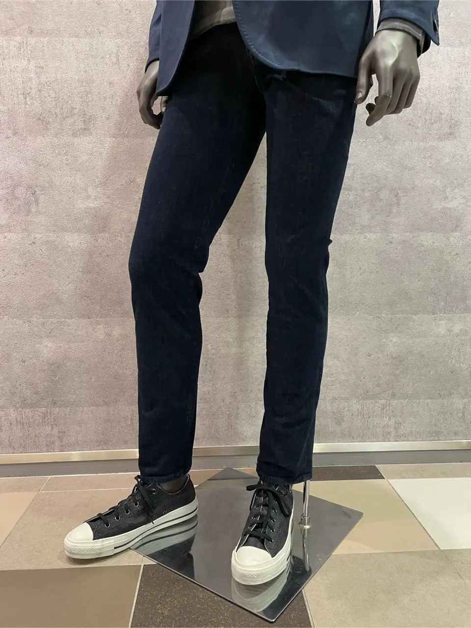 JOSEPH ABBOUD 東　 コーディネート画像