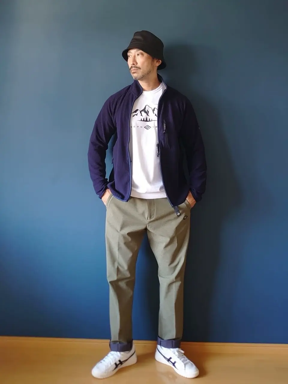 JOSEPH ABBOUD 安東 コーディネート画像