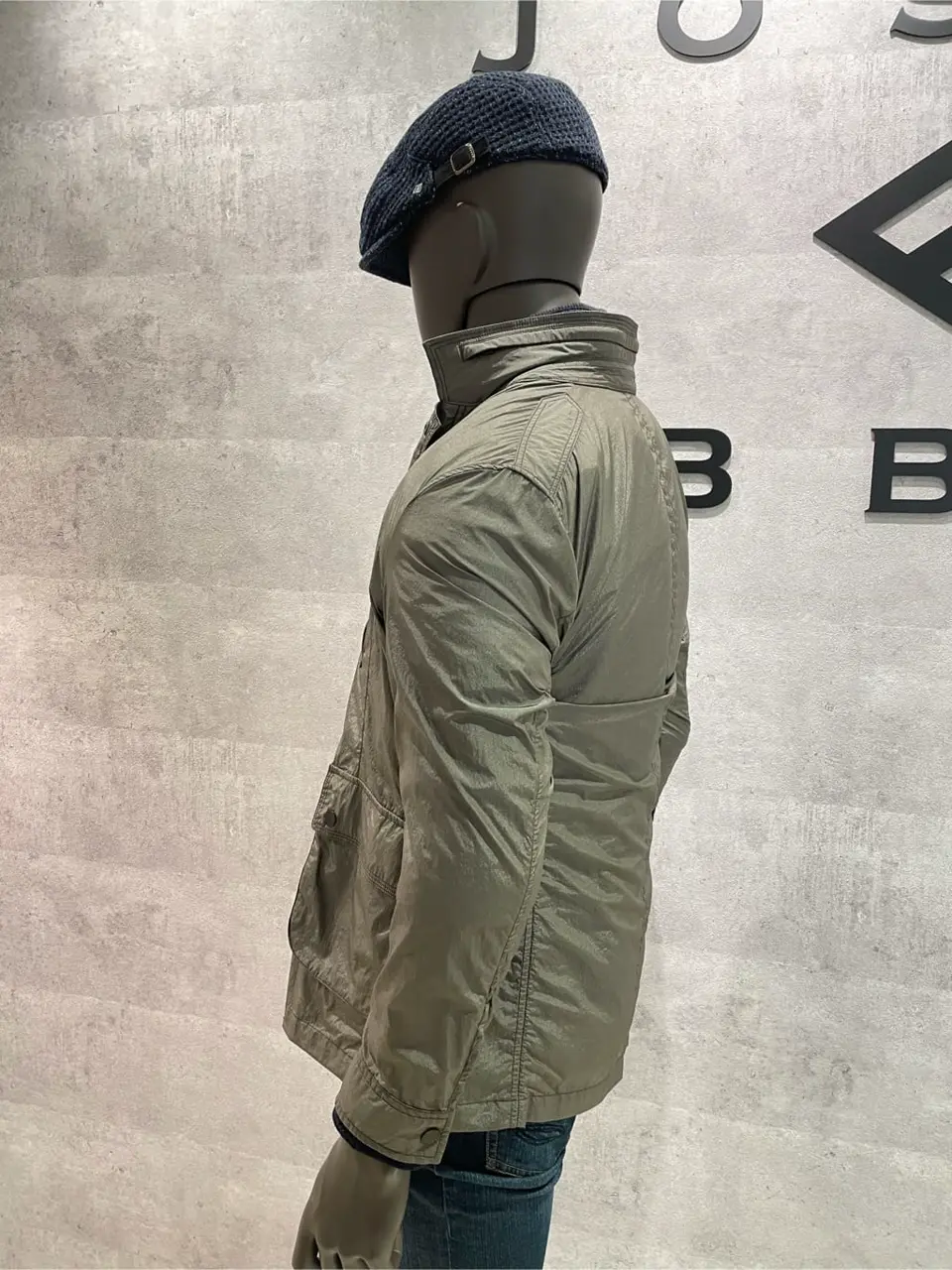 JOSEPH ABBOUD 東　 コーディネート画像