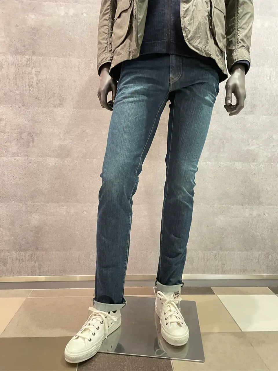 JOSEPH ABBOUD 東　 コーディネート画像