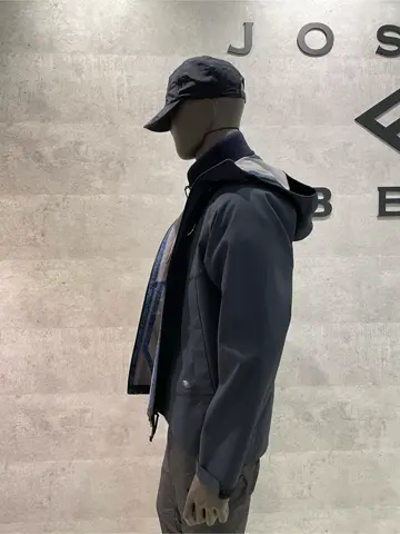 JOSEPH ABBOUD 東　 コーディネート画像