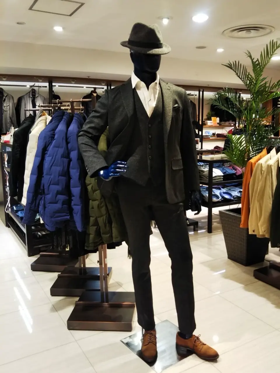  鈴木 コーディネート画像