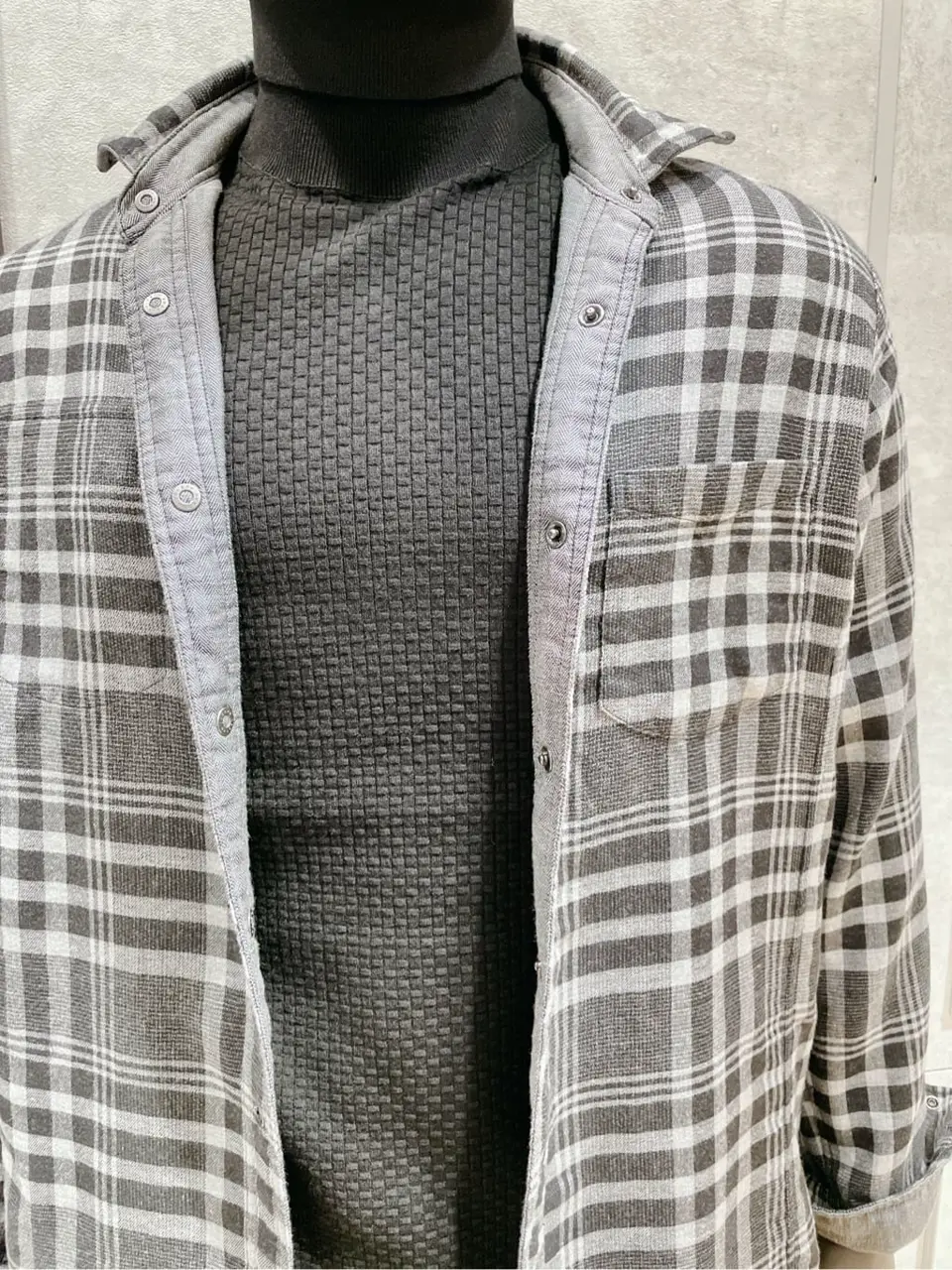 JOSEPH ABBOUD 二澤 コーディネート画像