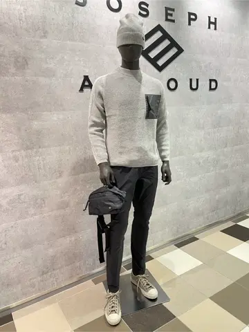 JOSEPH ABBOUD 東　 コーディネート画像