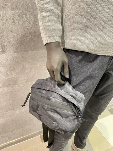 JOSEPH ABBOUD 東　 コーディネート画像