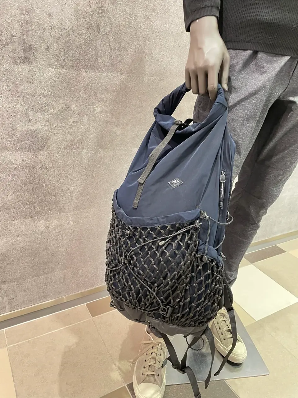 JOSEPH ABBOUD 東　 コーディネート画像