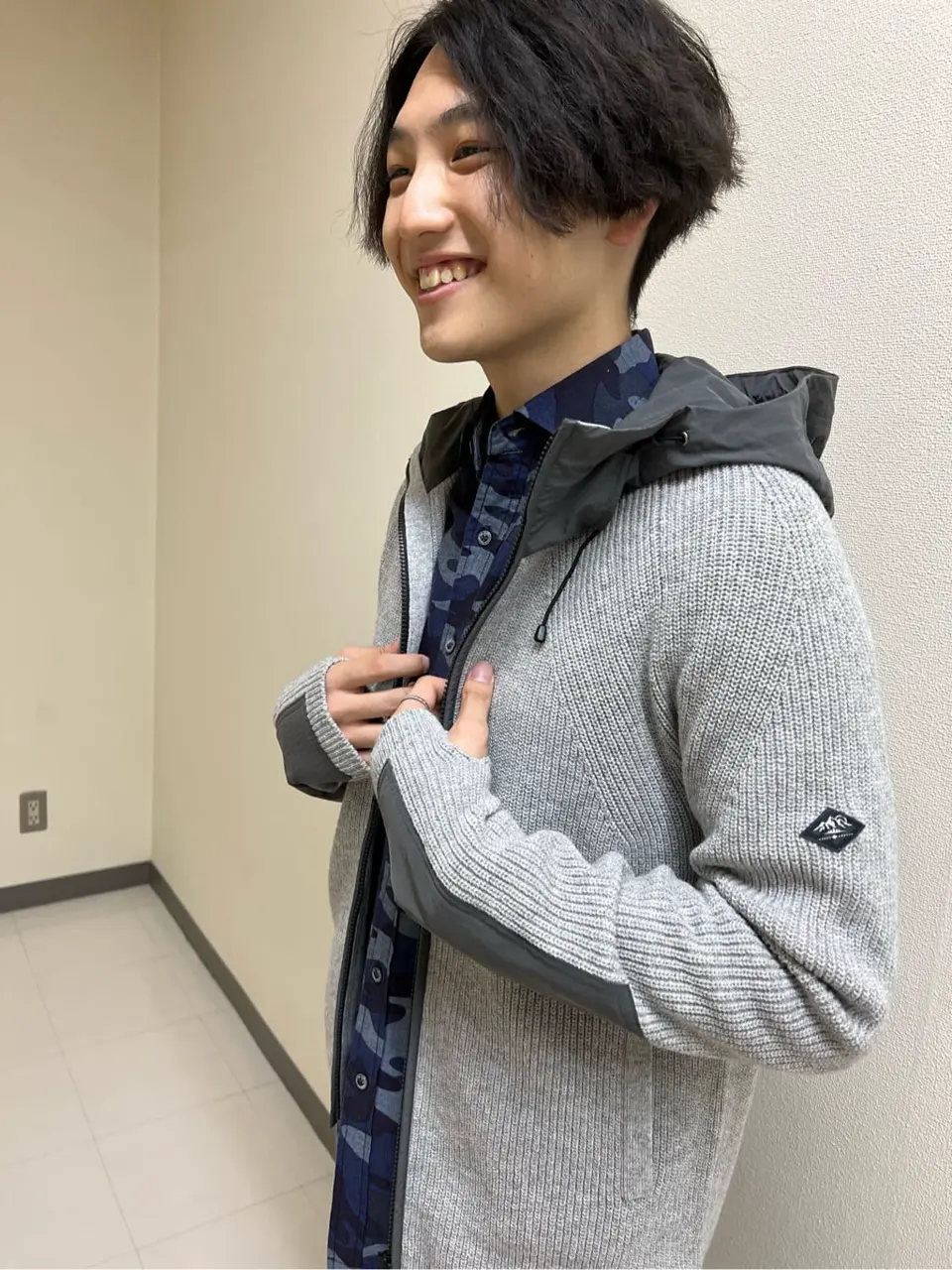 JOSEPH ABBOUD 板屋 コーディネート画像