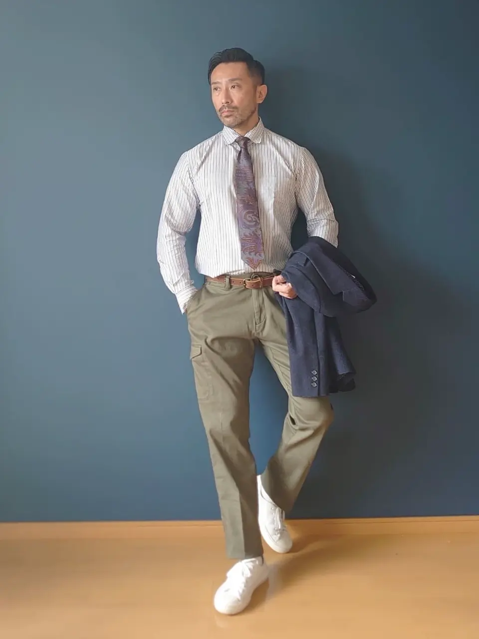 JOSEPH ABBOUD 安東 コーディネート画像