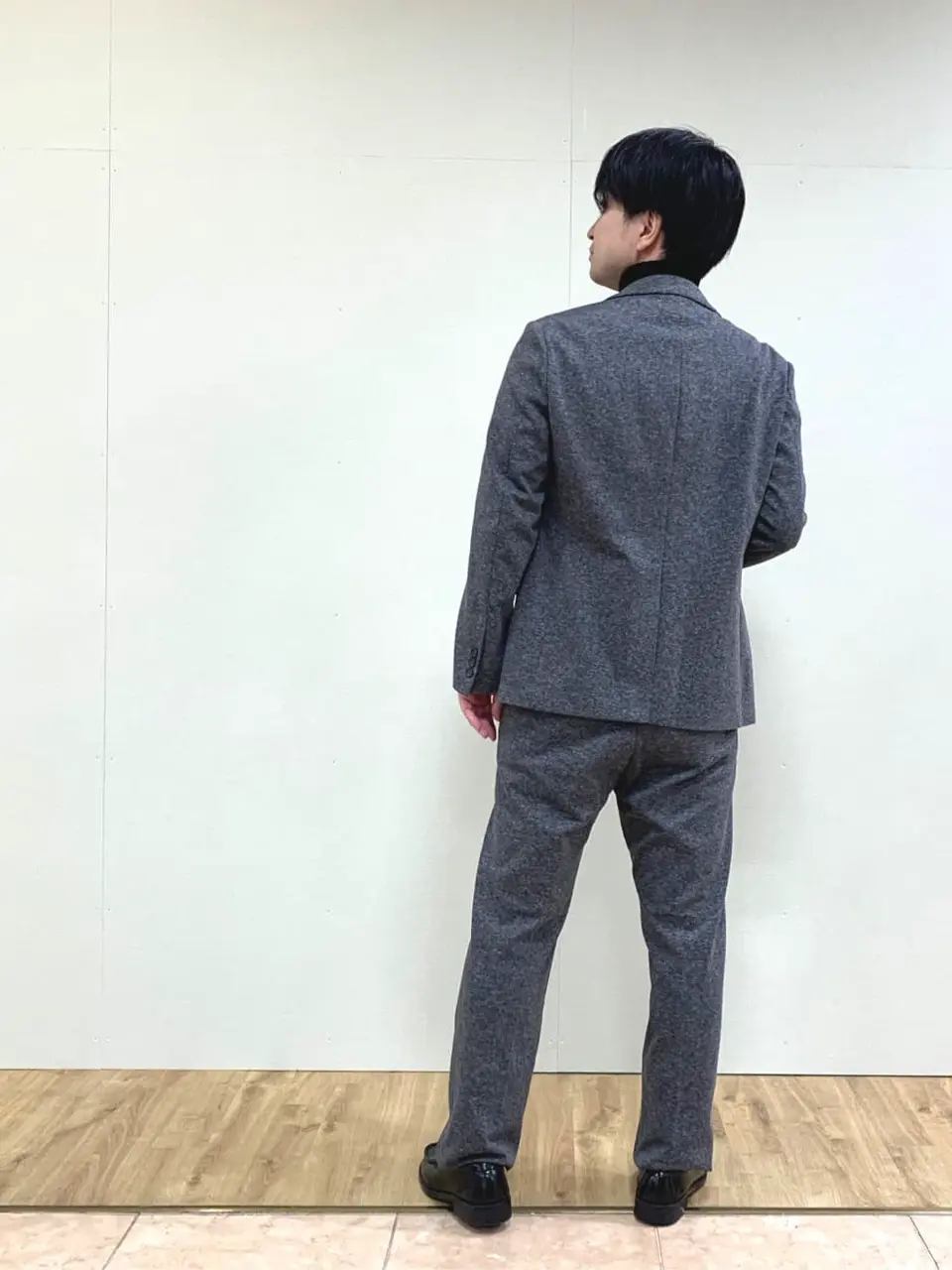 JOSEPH ABBOUD 田中 義基 コーディネート画像