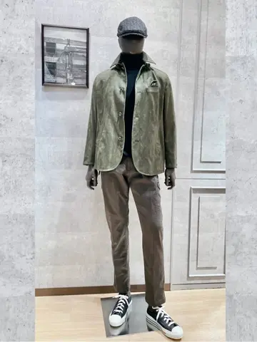 JOSEPH ABBOUD 二澤 コーディネート画像