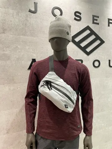 JOSEPH ABBOUD 東　 コーディネート画像