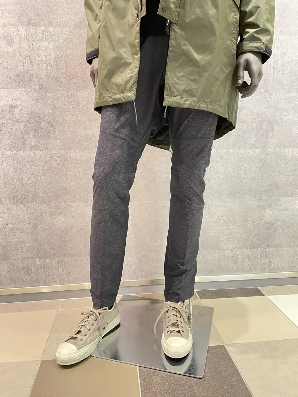 JOSEPH ABBOUD 東　 コーディネート画像