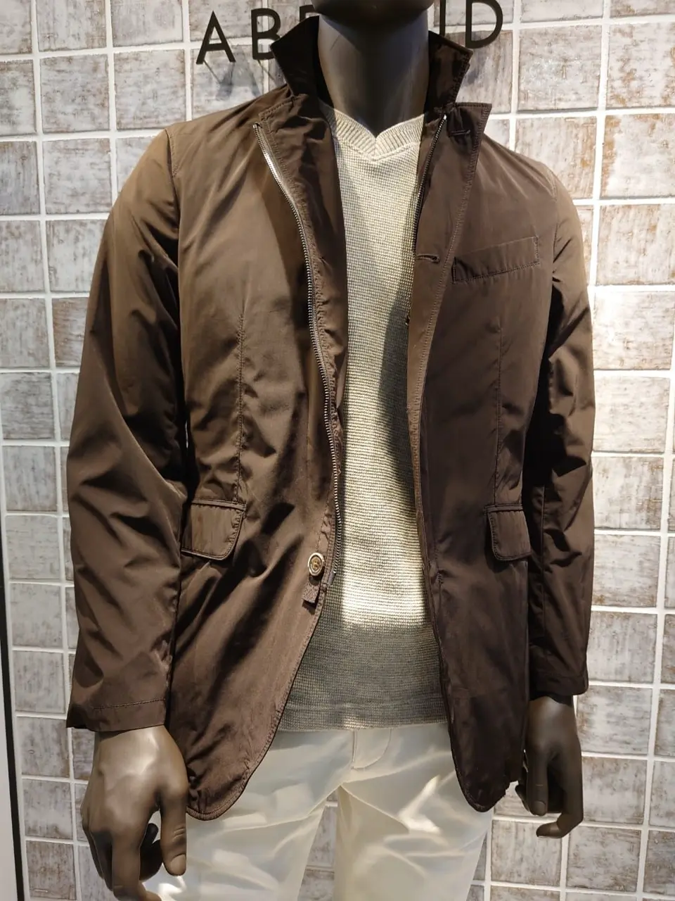 JOSEPH ABBOUD 大橋 コーディネート画像