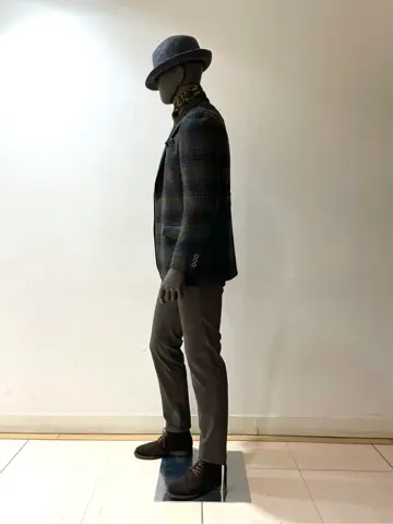 JOSEPH ABBOUD 金本 コーディネート画像