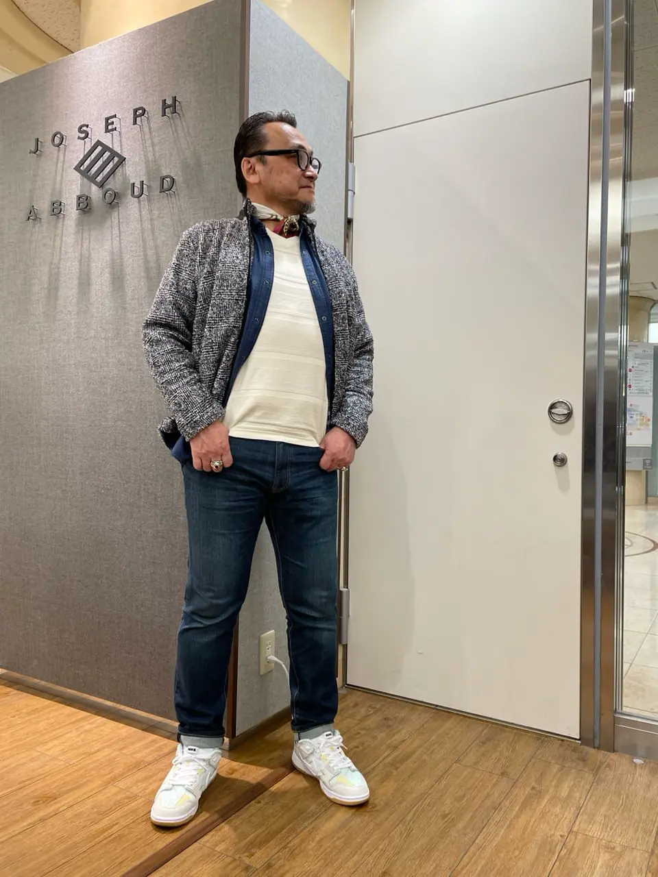 JOSEPH ABBOUD 辰見 コーディネート画像