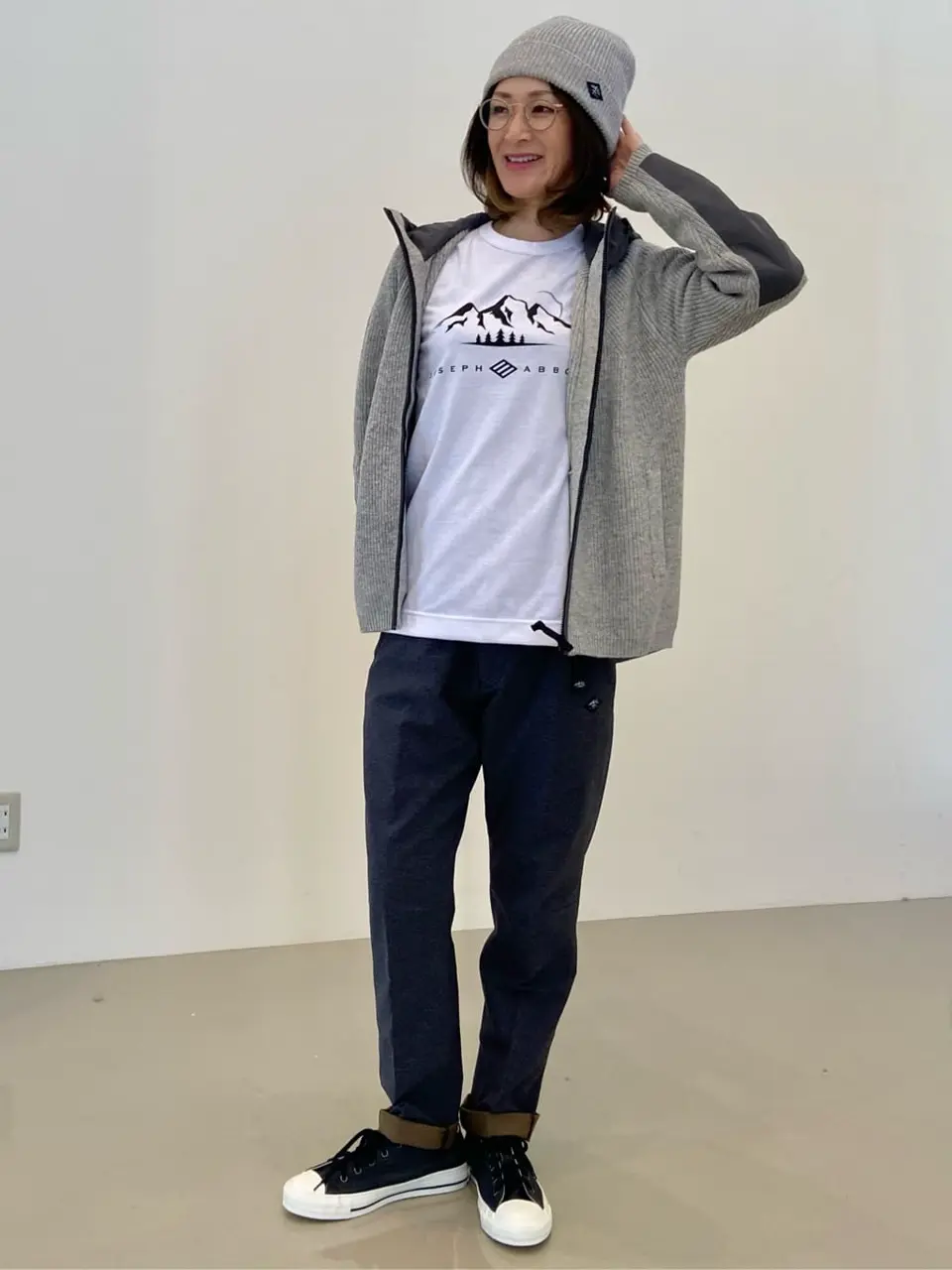  たかい　かおり コーディネート画像