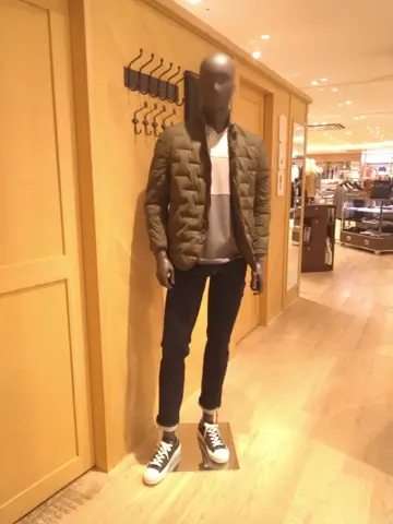 JOSEPH ABBOUD 重留 コーディネート画像