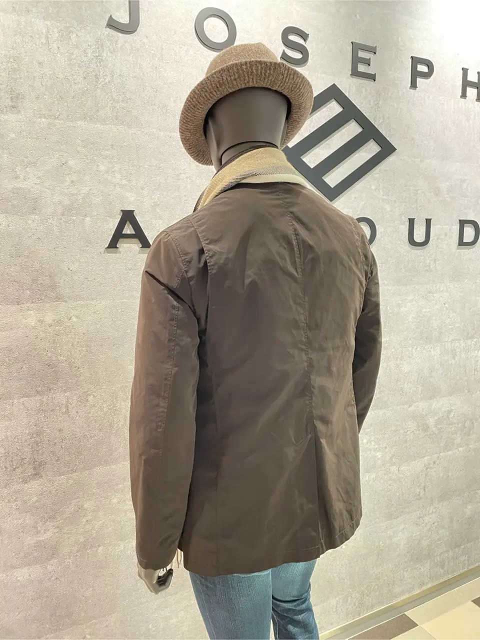 JOSEPH ABBOUD 東　 コーディネート画像