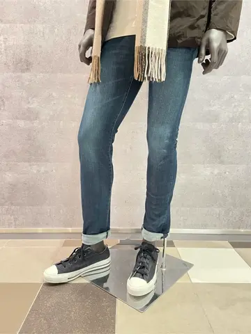 JOSEPH ABBOUD 東　 コーディネート画像