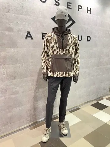 JOSEPH ABBOUD 東　 コーディネート画像