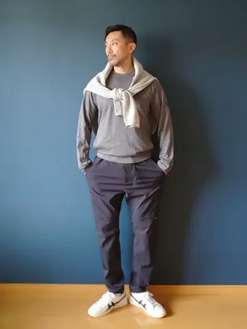 JOSEPH ABBOUD 安東 コーディネート画像