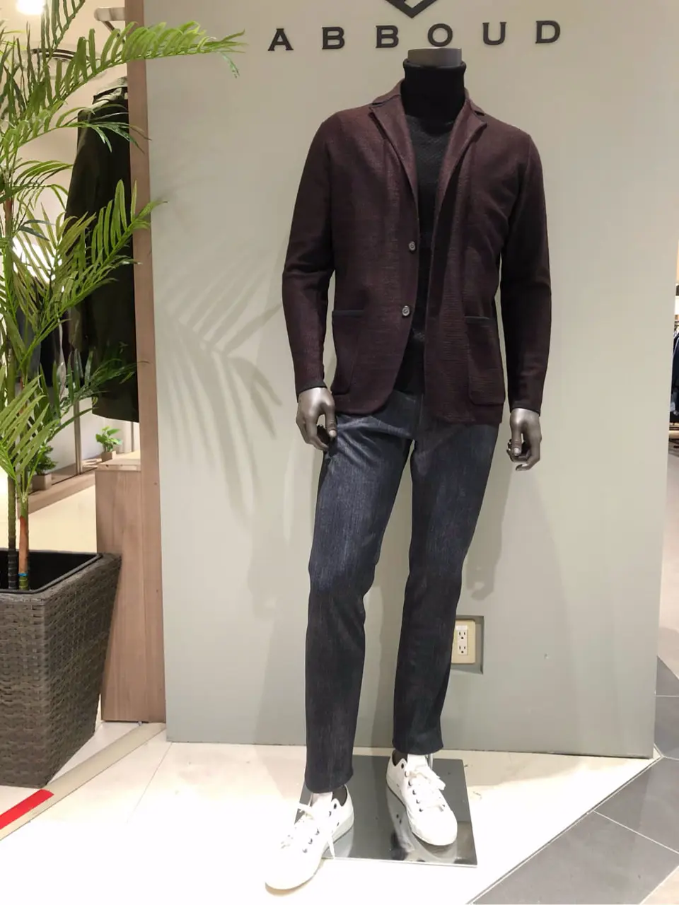 JOSEPH ABBOUD 川田 コーディネート画像